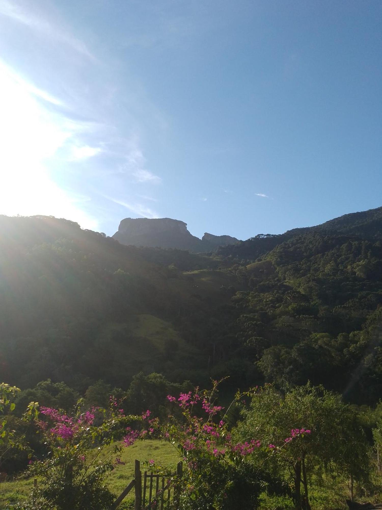 Rancho Pe Da Pedra Villa São Bento do Sapucaí Eksteriør bilde